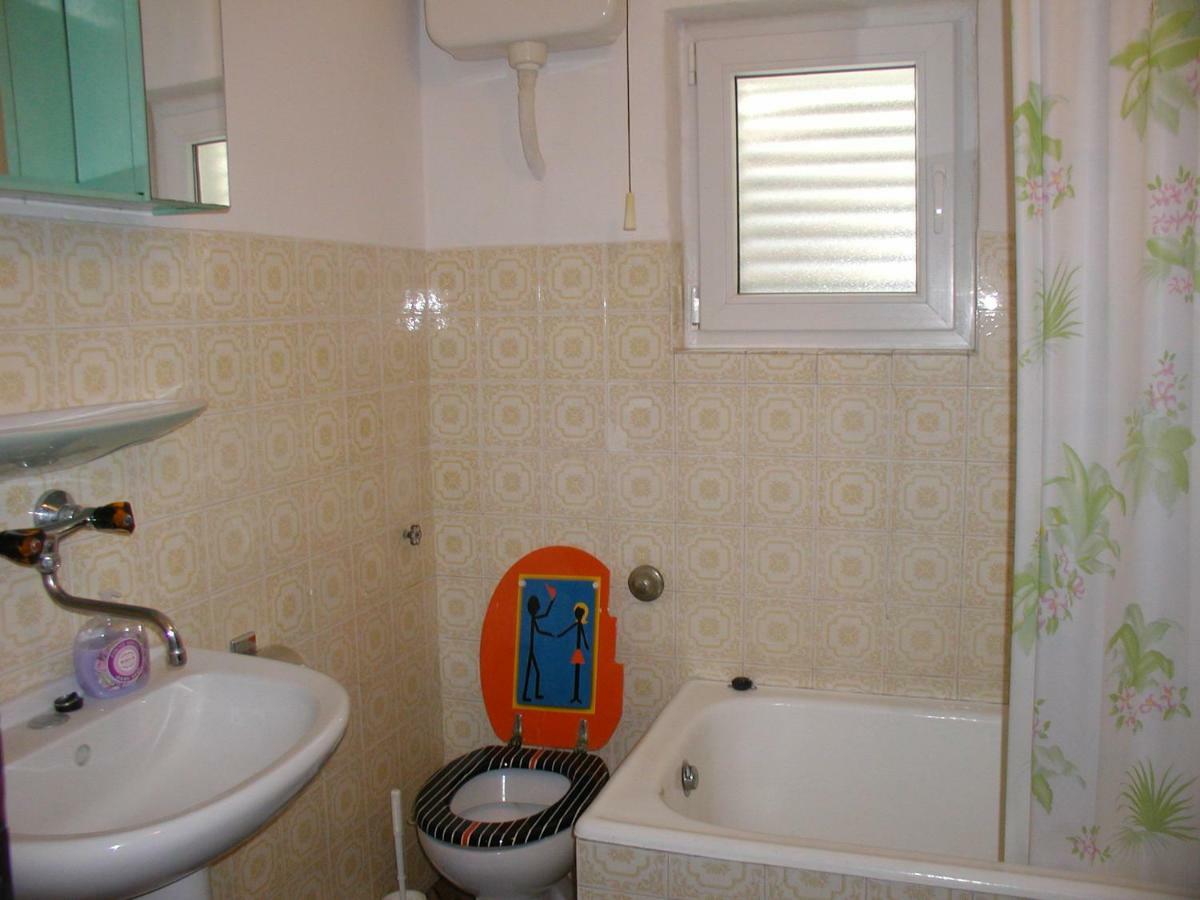 Apartman Jozo Orij Dugi Rat Esterno foto