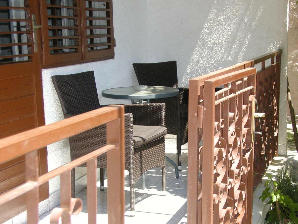 Apartman Jozo Orij Dugi Rat Esterno foto